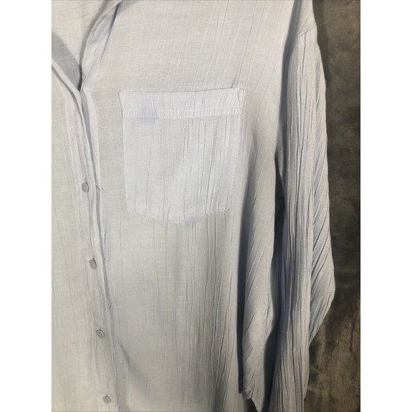 H&M Shirt Button Down Women’s Long Sleeve Light Blue Blouse Adult Size 2  40-42 - Picture 5 of 14